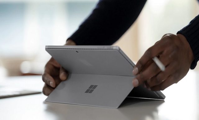 Enabling Government Service Delivery with Microsoft Surface